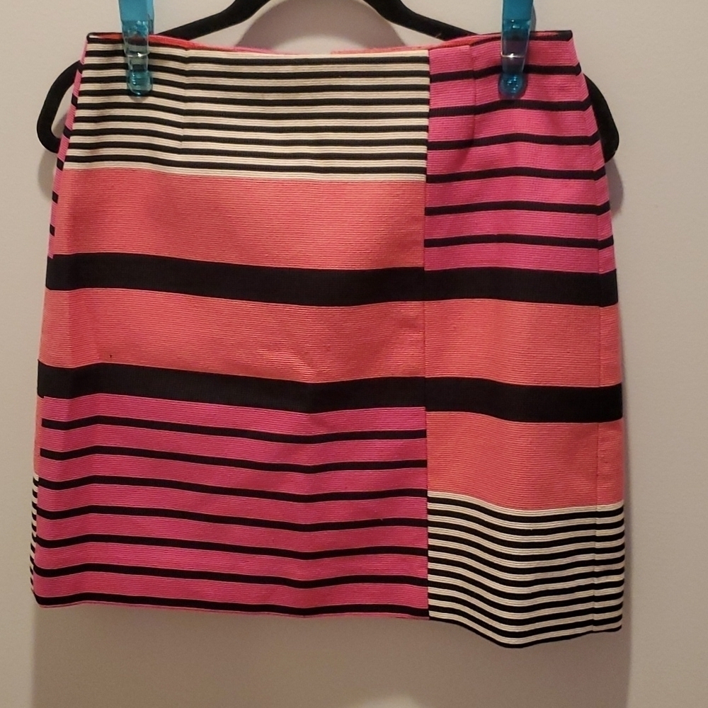 𝅺Loft Geometric Print Skirt Size 4